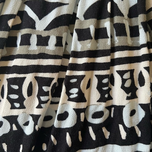 Free People BIk Multi Split Cuff Pullover
Dress / Tunic Sz 0 - Picture 7 of 12